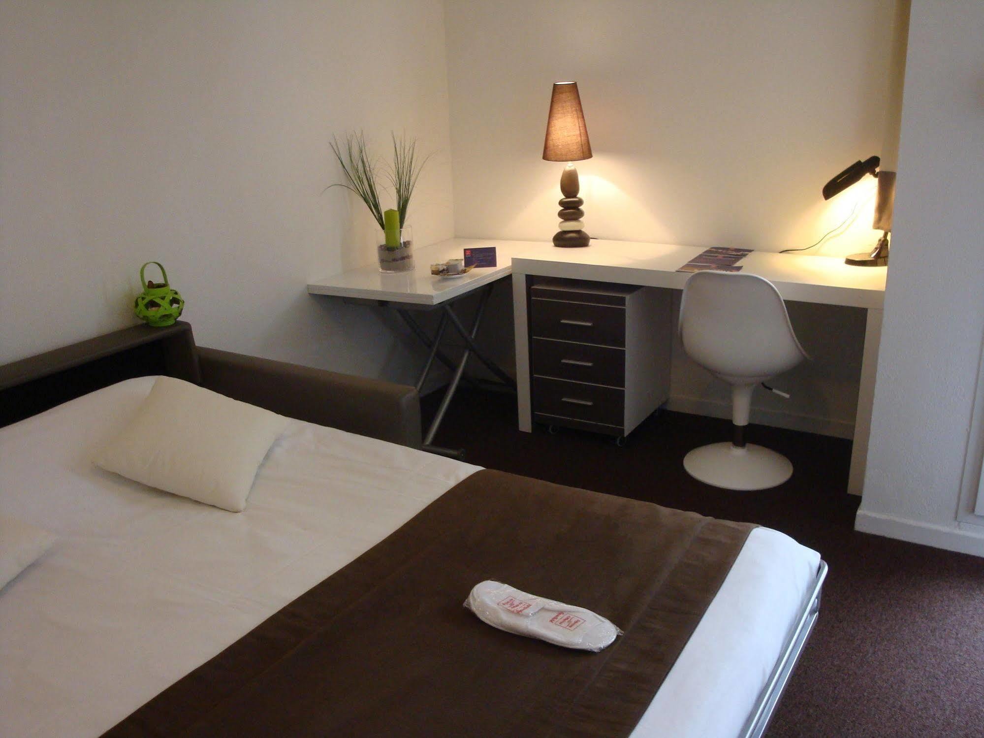 Aparthotel Sejours & Affaires La Rochelle Les Minimes Exterior foto